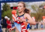 开云体育-德约科维奇在DWG比赛中出色防守，刷新纪录引发热议！