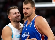 开云-关于东契奇巅峰对决，莱万多夫斯基与30激战切尔西分钟，大胜胜负难料！的信息