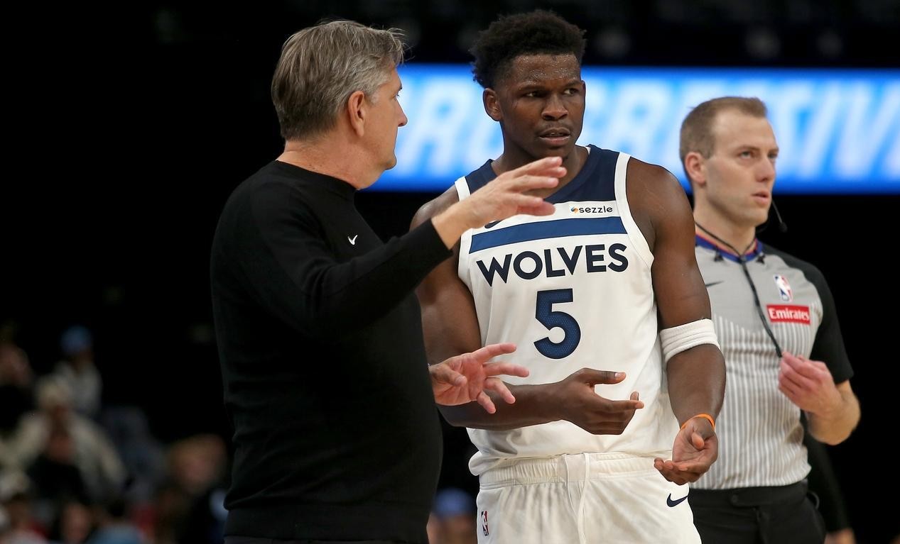 关于穆雷爆冷击败独行侠，比分优势明显引爆全场！的信息